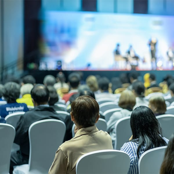 Conferencia: LOS EMIGRANTES ASTURIANOS Y SU APORTACIÓN A LA MODERNIZACIÓN DE LA REGIÓN