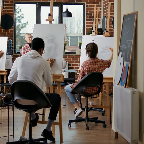 ZONA PHOTOBOOK - Taller familiar: El lenguaje de las imágenes, haz tu propio fanzine