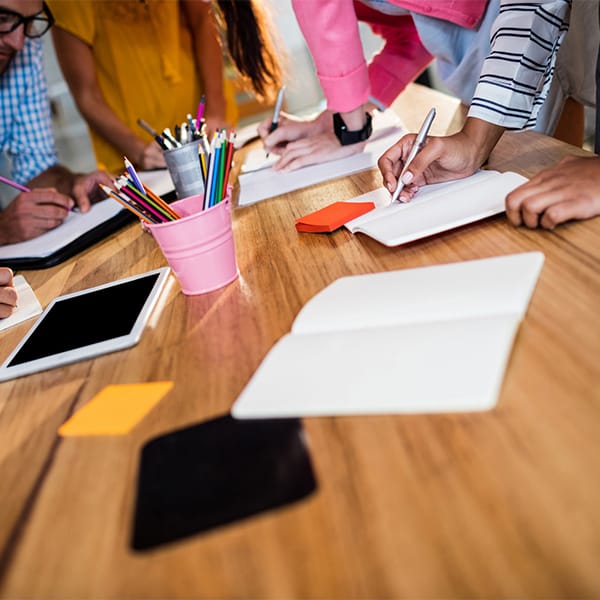CREADORAS EN LAS ARTES PLÁSTICAS 3