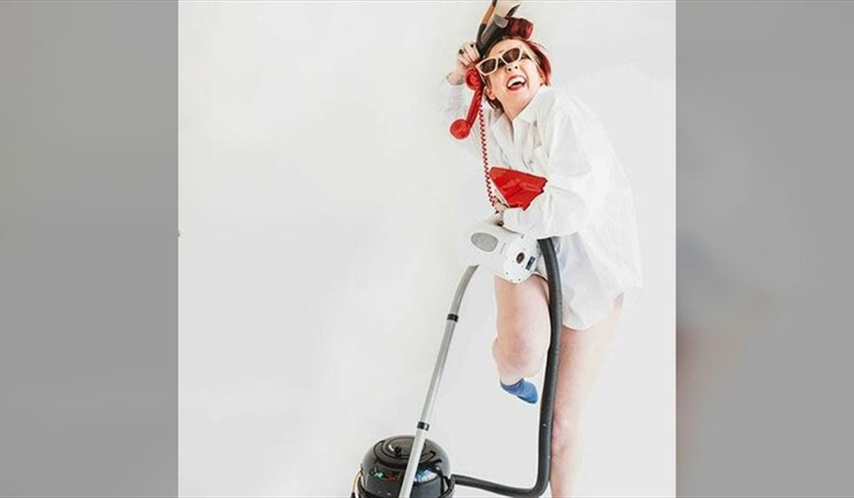 Laura Belbin: Unhinged