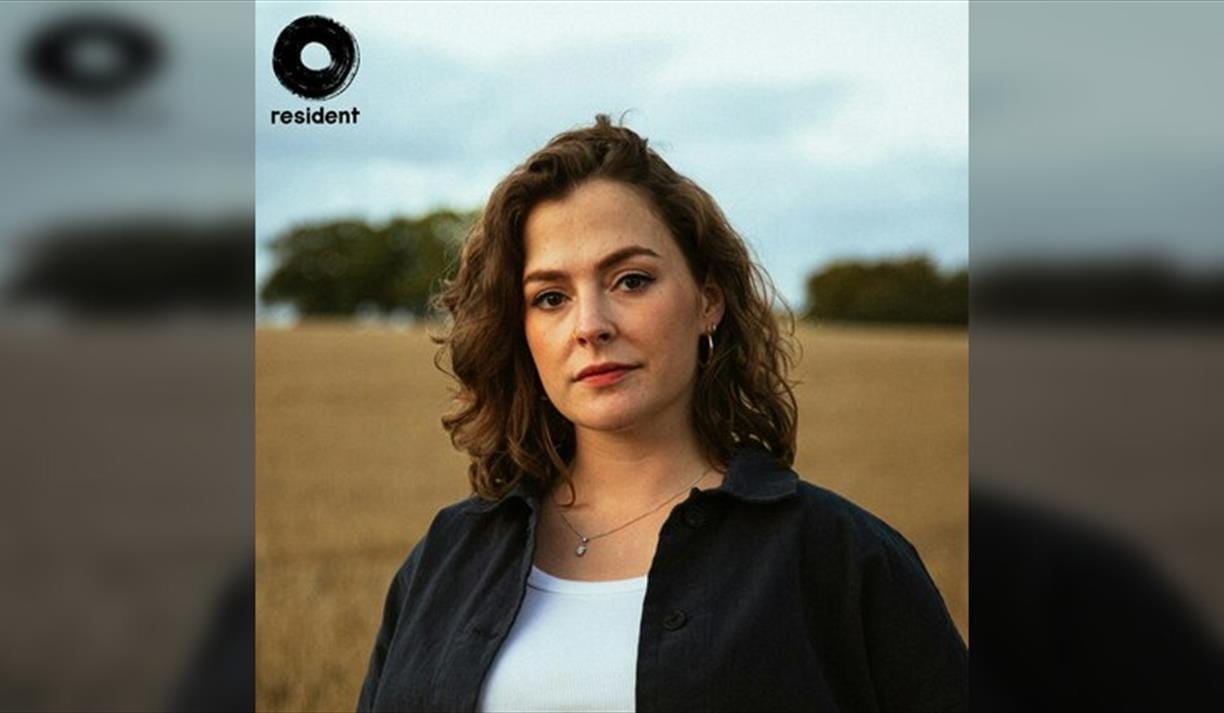 Katherine Priddy: Live + Signing