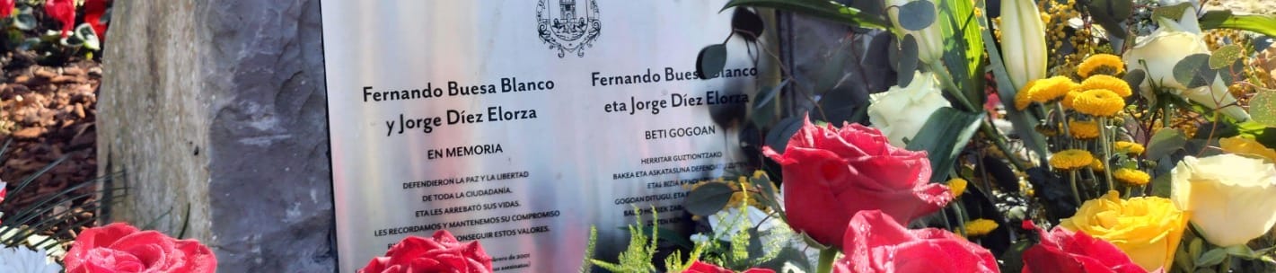 Ofrenda floral en memoria de Fernando Buesa y Jorge Díez