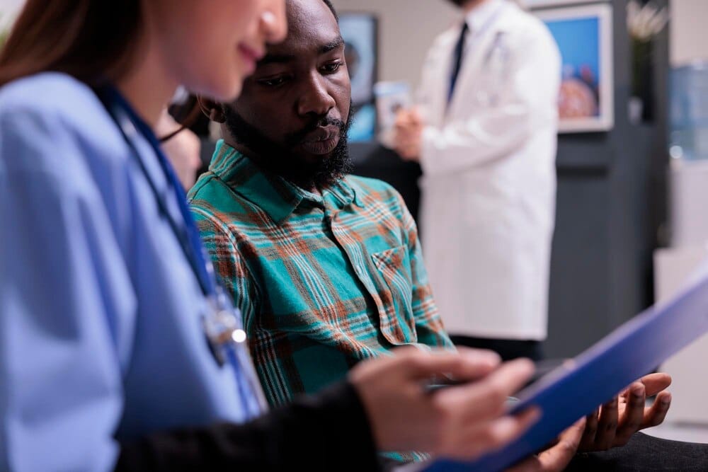 Sesión sobre los efectos secundarios del tratamiento de radioterapia