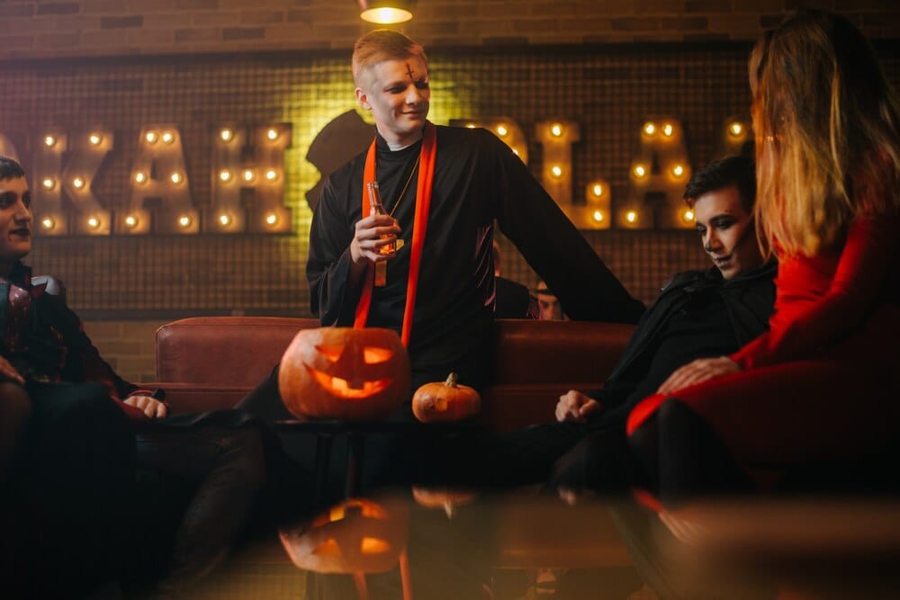 Especial Halloween – Cena y Música