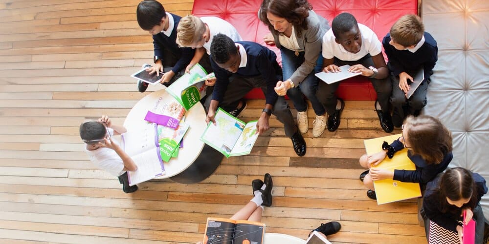 Docentes de seis comunidades reúnense na Coruña para compartir boas prácticas e mellorar os espazos educativos