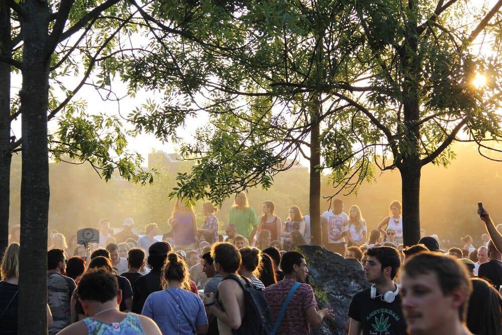 Homenaje a los fundadores del Club Femenino Karbo