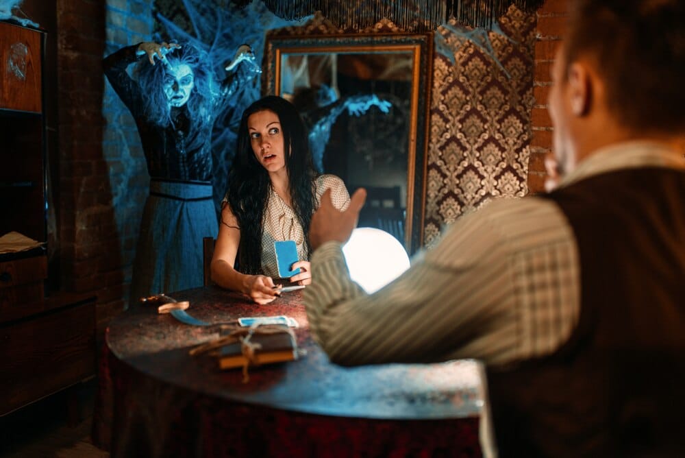 Contos de medo e arrepíos