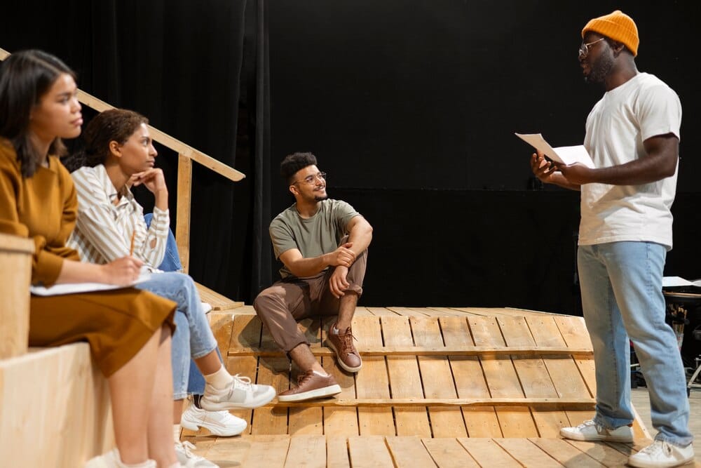 O subidón, A maldición de Ox Noc, O mundo non atopado