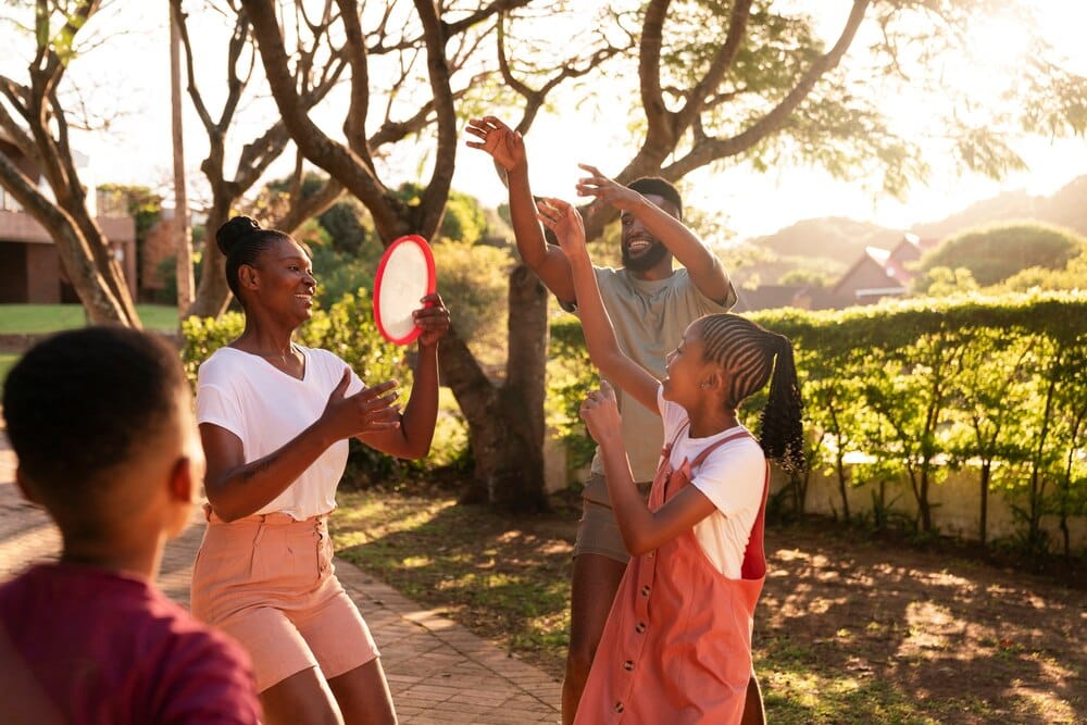 Juegos infantiles en las Fiestas de A Falperra