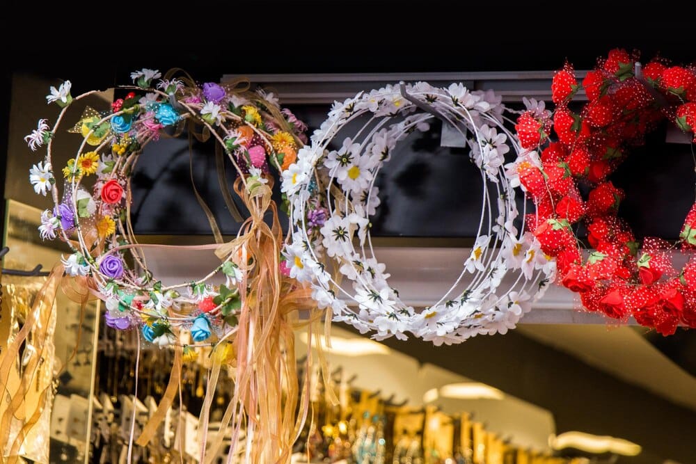 Tenda efémera con flores de Arde Lucus