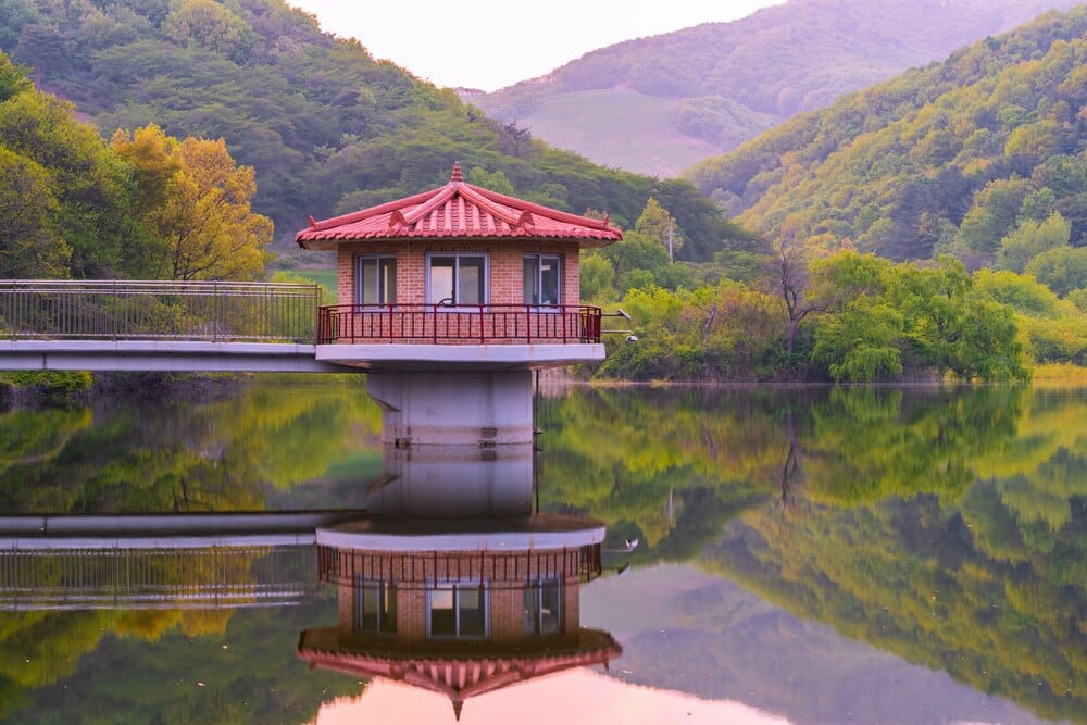 Exposición de fotos en Ourense que invita a viajar a Corea del Sur