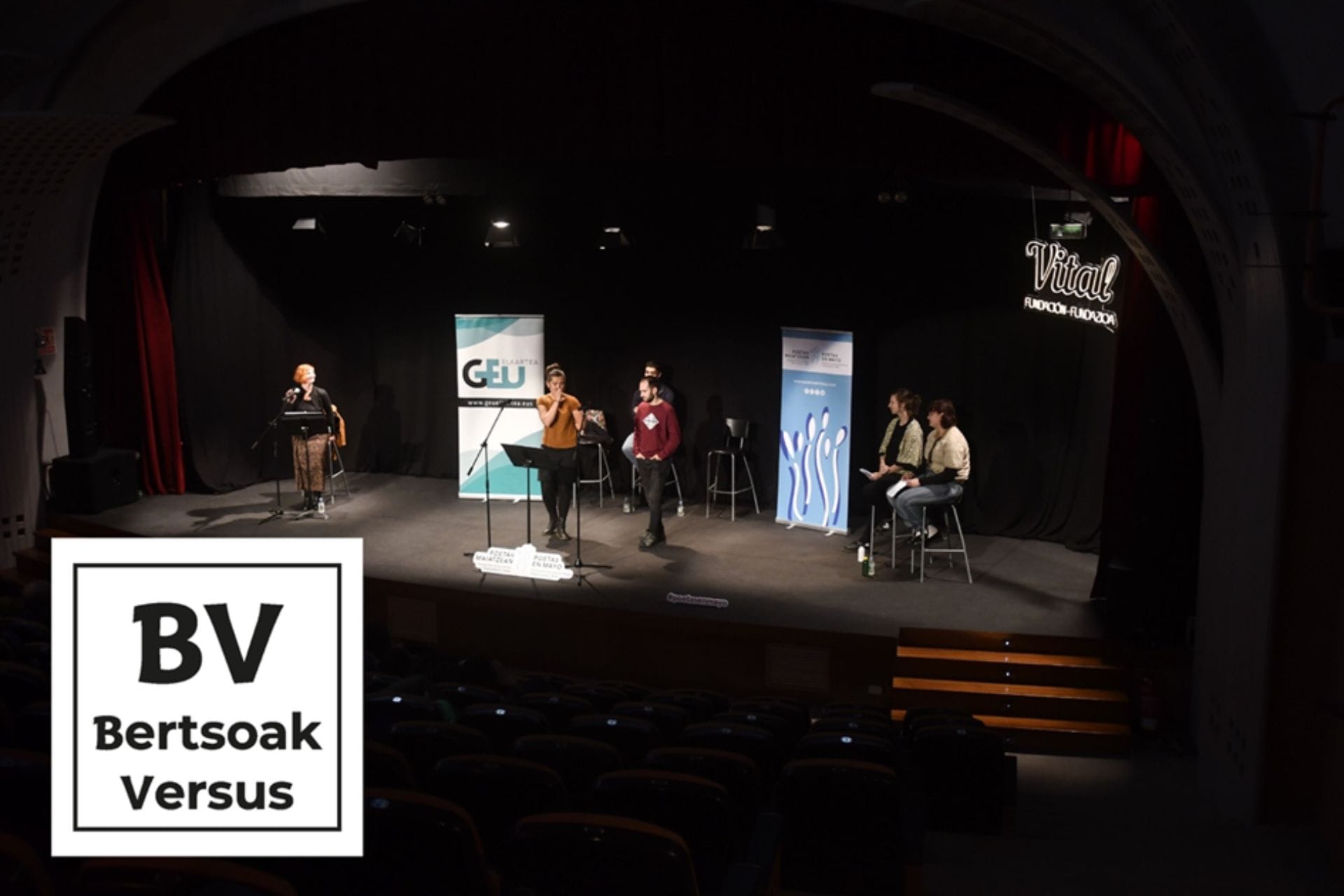 BERTSOAK VERSUS. Bertsolaritza y poesía