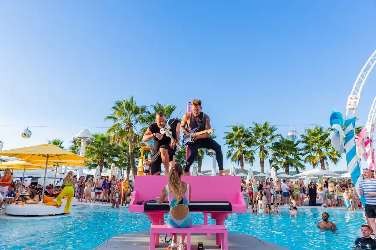 O Beach Opening Party