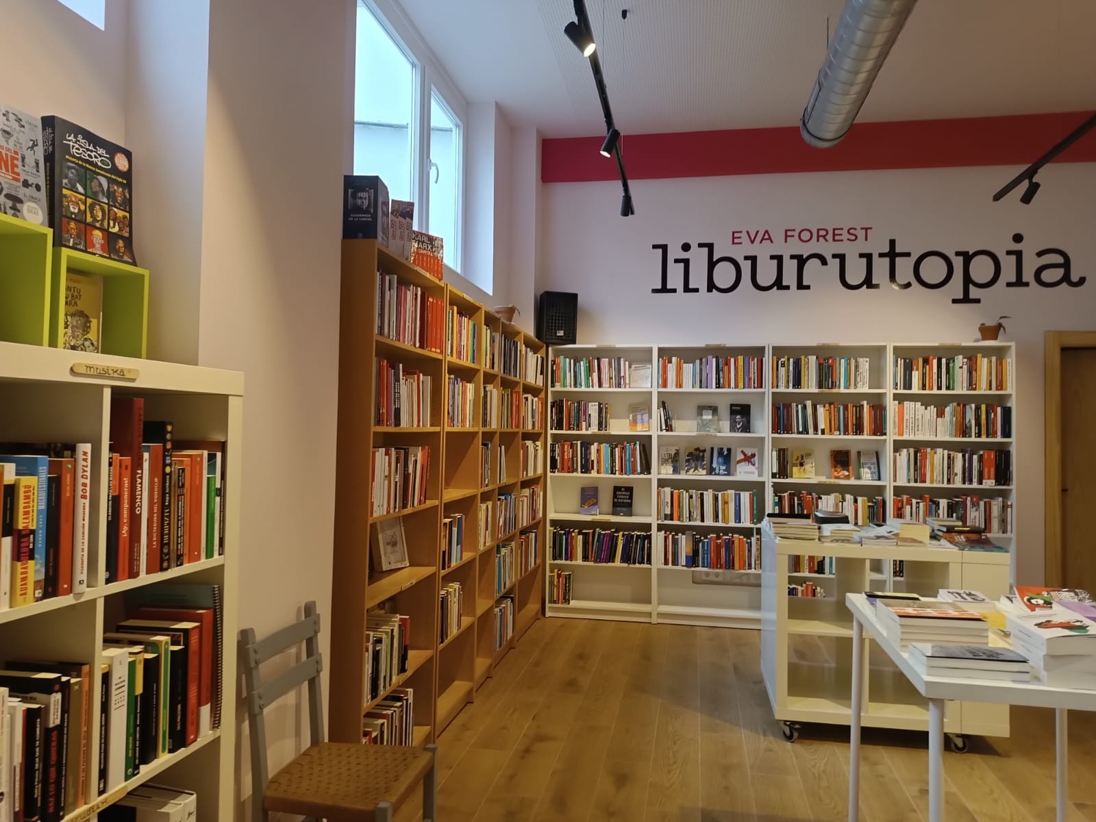 Liburaren eguna