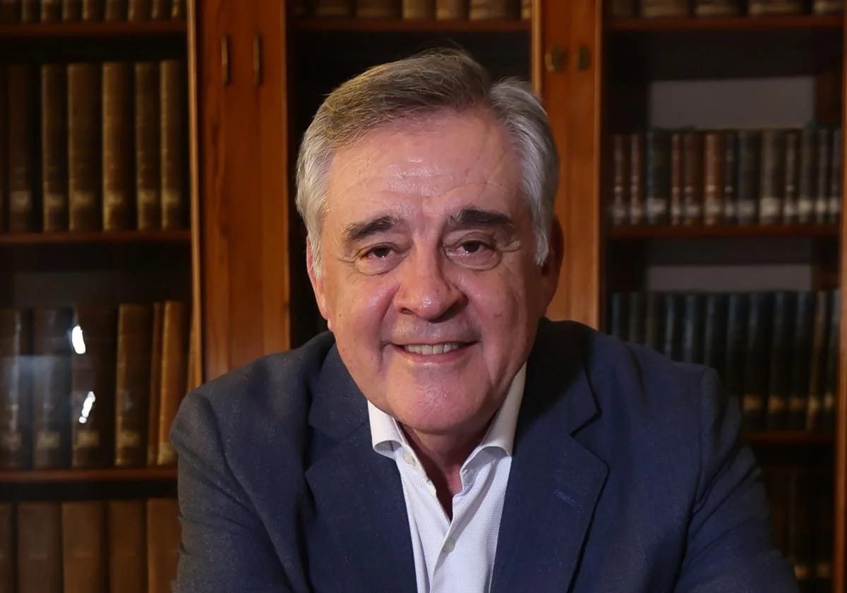 Conferencia de Rafael Bachiller: Asombros instantes de oscuridad total durante el día. La tríada de eclipses solares españoles 2026, 2027 y 2028