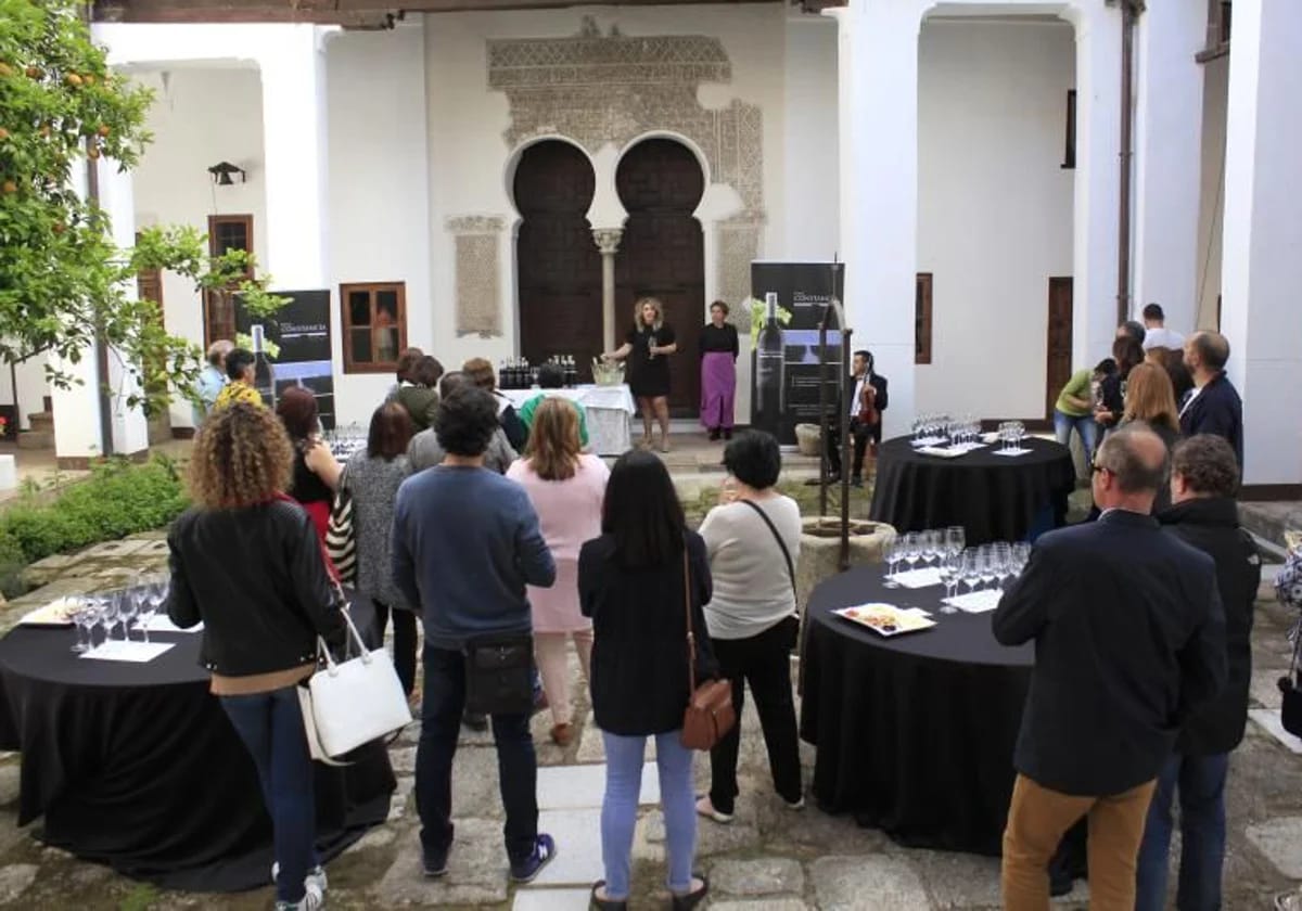 Visita guiada al convento de Santa Clara con degustación de torrijas