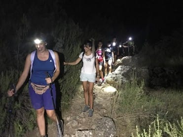 Caminatas bajo la luz de la luna