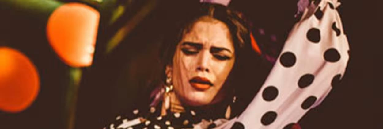 Los Tarantos Flamenco