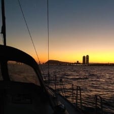 Atardecer en velero y taller de gin tónic