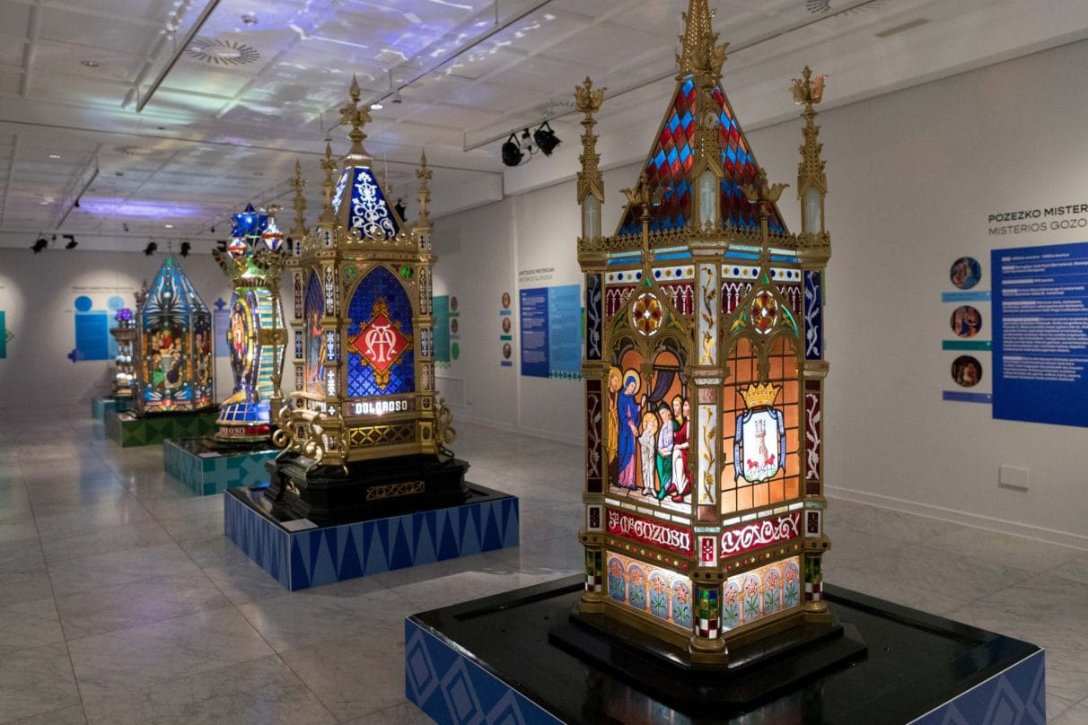 La Poesía en el Tiempo