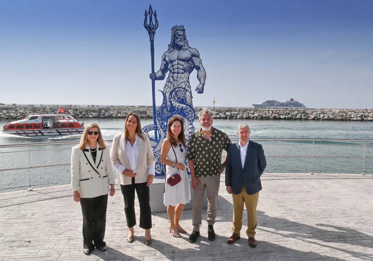 La escultura 'Poseidón' de Marcos Marín