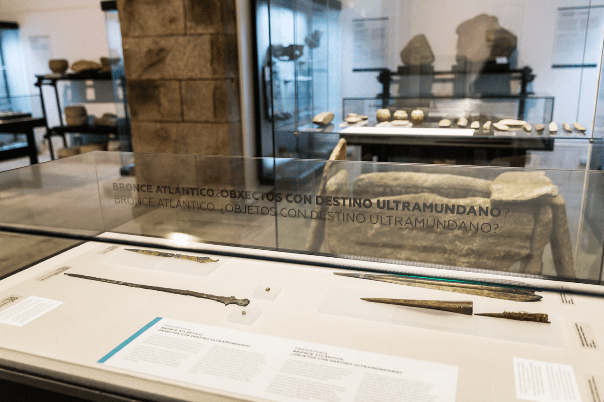 Obradoiros de verán de arqueoloxía e historia para a cativada