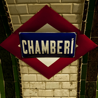 Estación Chamberí: Historia y Arquitectura en el Corazón de Madrid