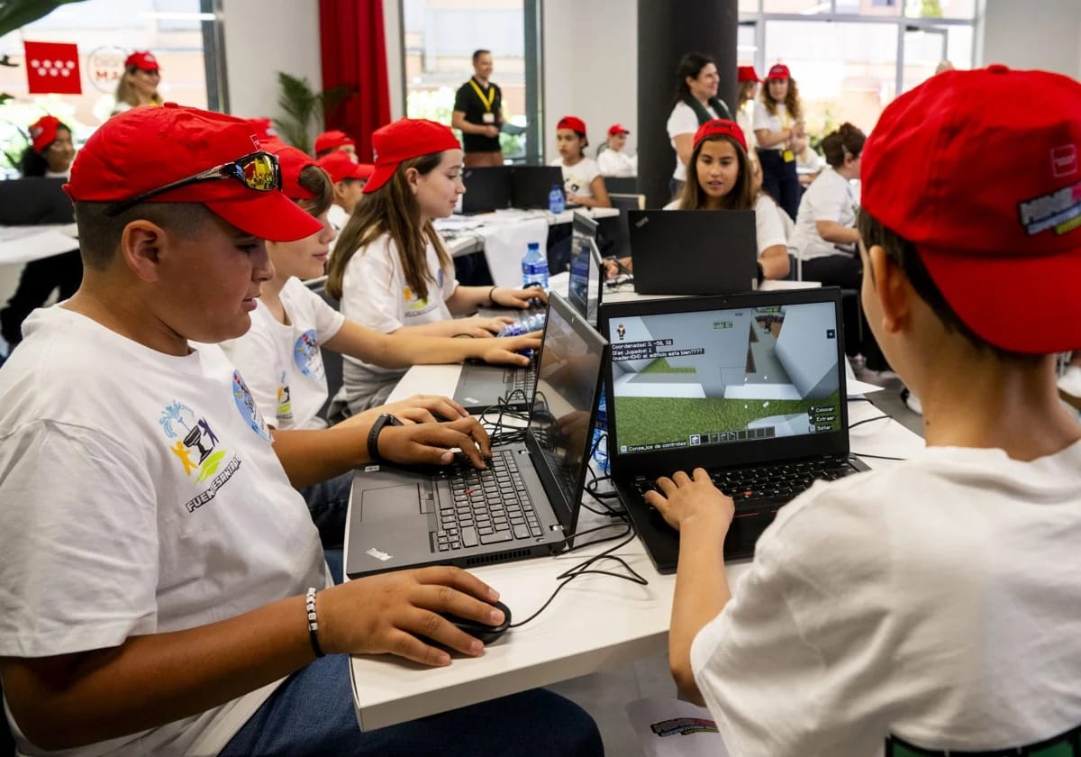 Competición de réplicas en Minecraft de joyas monumentales