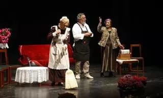 Los mayores de Espazo +60 se estrenan con el teatro de Lorca