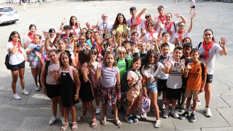 Día del Parlamento del campamento urbano de la A.X. Amencer