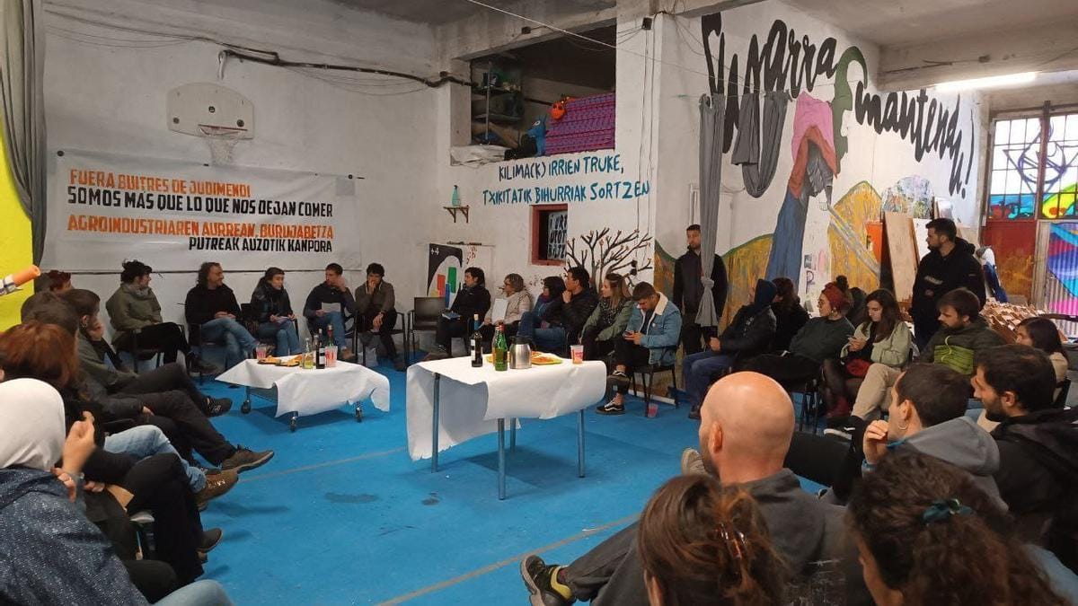 Judimenditarrok plazara