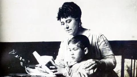 8 mulleres galegas que moveron os marcos