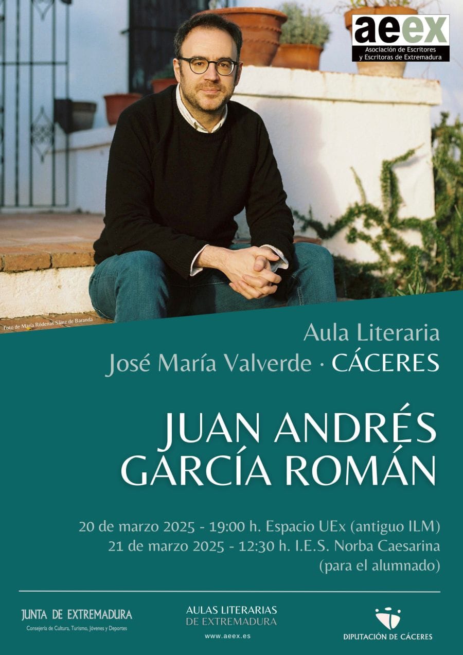Juan Andrés García Román en el Aula "José María Valverde" de la AEEX