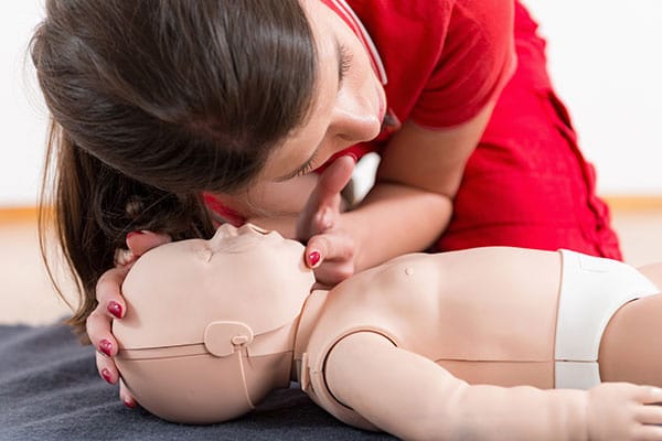 Taller de primers auxilis infantils