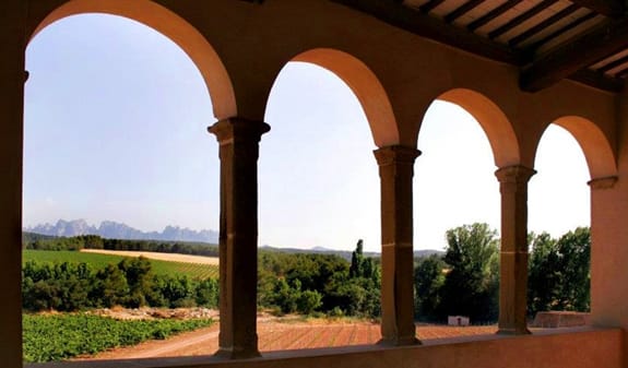 Montserrat, Tapas and Wine