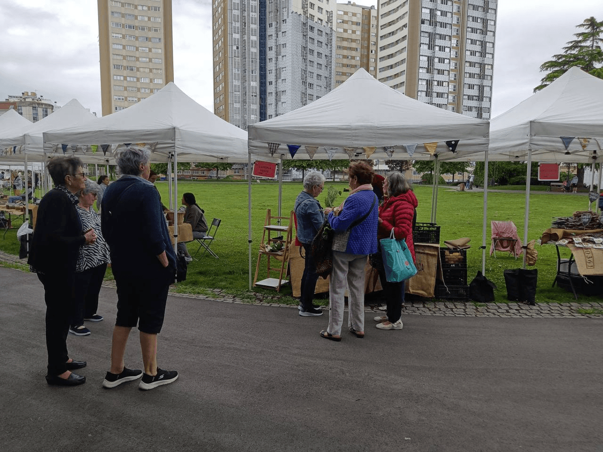 Obradoiro infantil de xoguetes con materiais reciclados