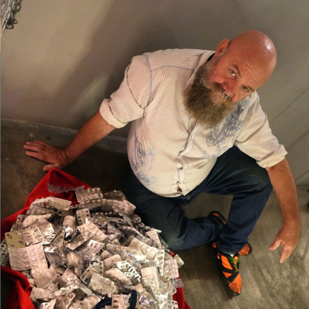 'Pero lo tuyo ya es crónico, no?'