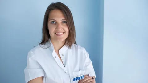 Charla sobre higiene bucodental en pacientes oncológicos