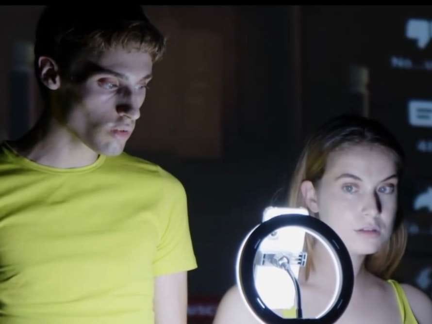 Enésima. Transparentar. Escena en danza.