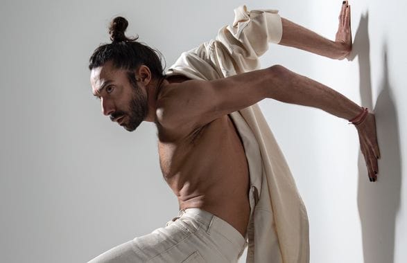 Eduardo Guerrero: Debajo de los pies