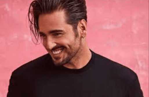 DAVID BUSTAMANTE