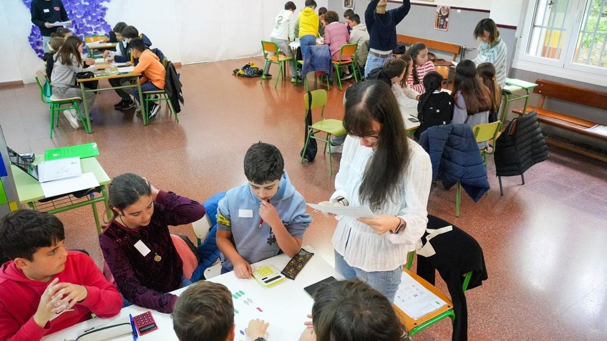 Charla de Enrique Hernando
