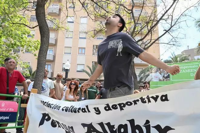 XIV Campeonato Mundial de Lanzamiento de Hueso de Dátil