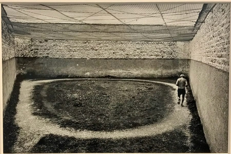 Todos los ángeles alzaron el vuelo