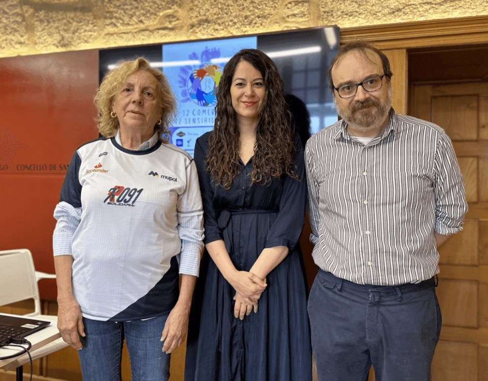 Esclerose múltiple en primeira liña: unha tenda de deportes convértese no epicentro da visibilización durante todo xuño en Santiago