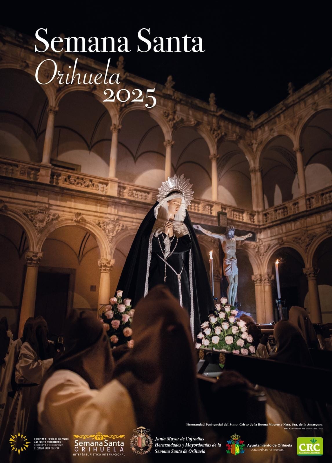 Acto en homenaje a cargos honoríficos 2025 y cofrades fallecidos y oración previa a la procesión de 'La Samaritana'