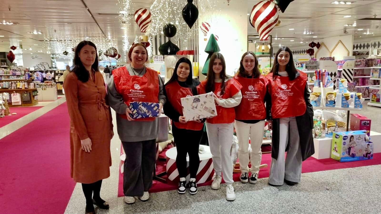 Campaña solidaria 'Agasallos de Nadal 2025'