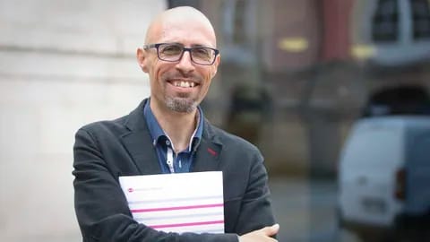 O galego na administración, na xustiza e nos servizos públicos