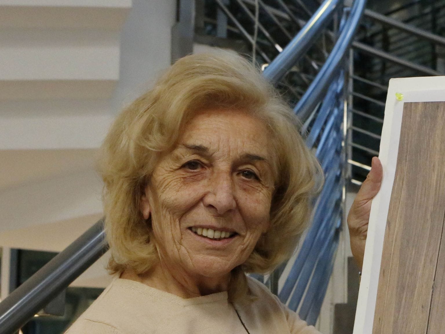 Presentación de libro: Zarzas, raíces y frutos de la memoria