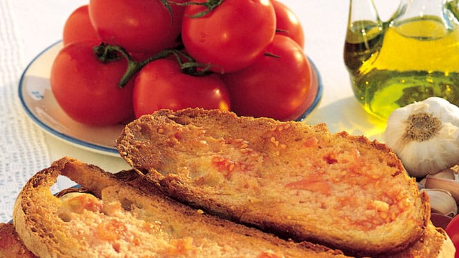 Las normas sagradas del "pa amb tomàquet"